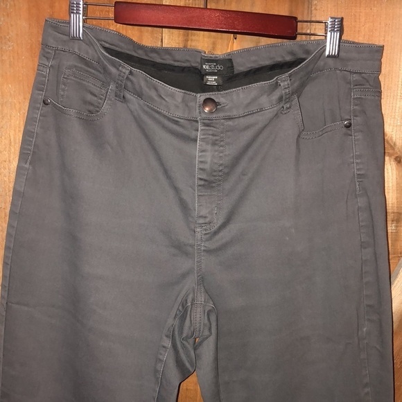 MICHEL Studio Grey Pants Size 18 - Picture 2 of 5